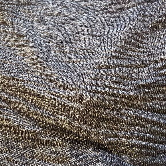 Tildon Ripple Textured Gray / Silver Semi Sheer Tank Top Black Trim Deep V XS - Picture 10 of 10